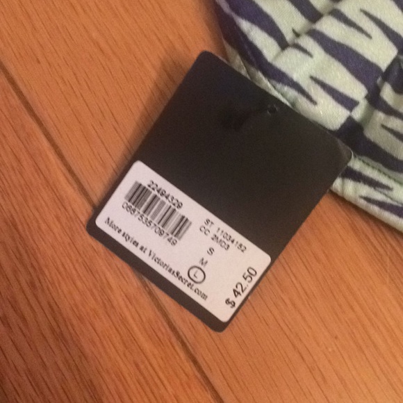 🌴VS bikini top🌴 - Picture 5 of 7